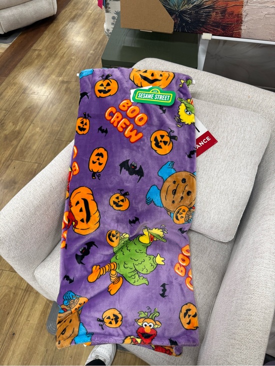 Sesame Street Other - Sesame Street Halloween 'Boo Crew' Plush Throw - Purple & Orange & Green